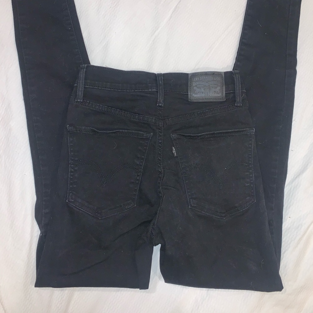 $15 LEVI’S